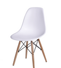 Cadeira Boxbit DKR Eames Polipropileno Branca Base Madeira